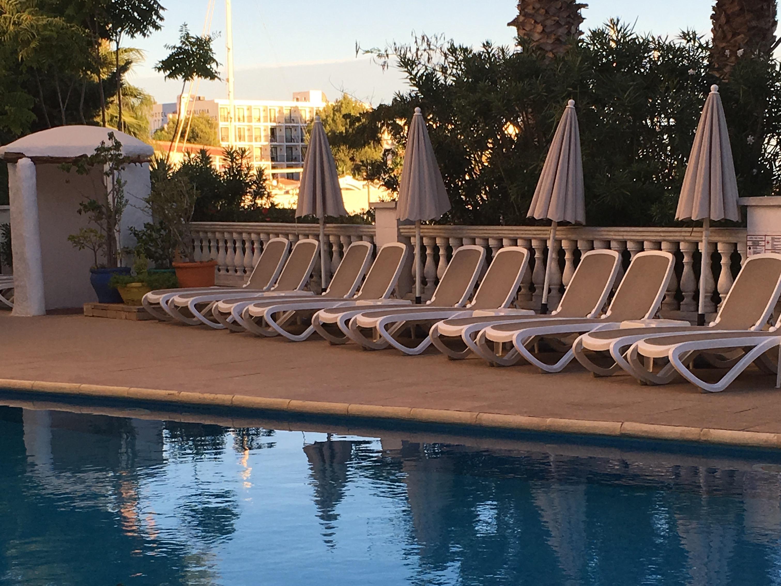 Hotel Tres Torres Santa Eularia des Riu Eksteriør billede