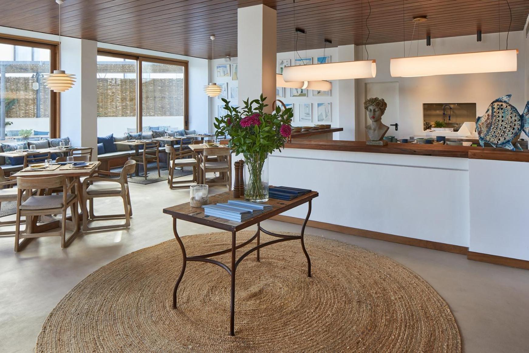 Hotel Tres Torres Santa Eularia des Riu Eksteriør billede